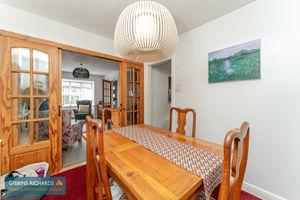 Dining Room- click for photo gallery